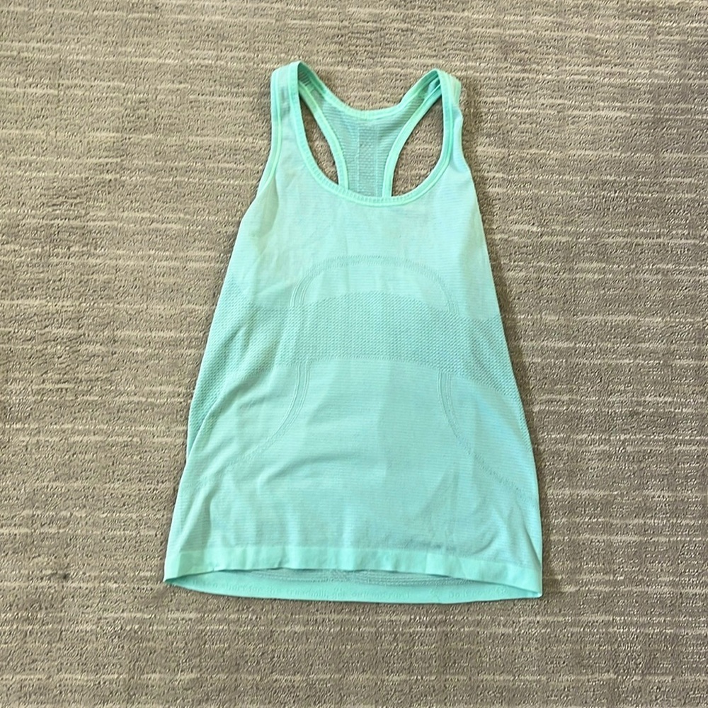 lululemon swiftly tank 2.0 size 4